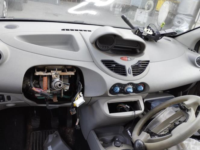 Serrure barillet de coffre Renault Twingo Dacia Logan Sandero 77013