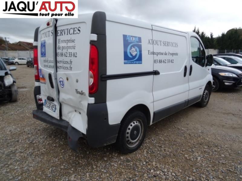 Phare droit occasion - Renault TRAFIC - 7700311372 - GPA