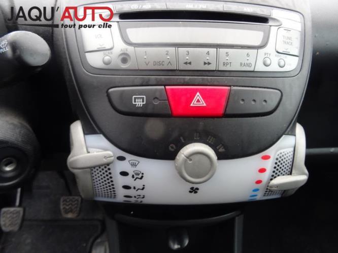 Poignee interieur avant droit pour CITROEN C1 PHASE 2 d'occasion - Jaqu'Auto