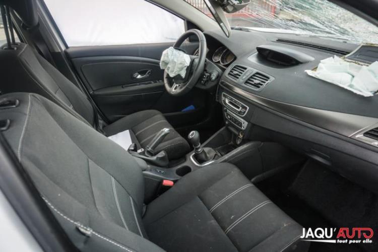 Soufflet de levier de vitesse pour RENAULT MEGANE 3 PHASE 1 d'occasion -  Jaqu'Auto