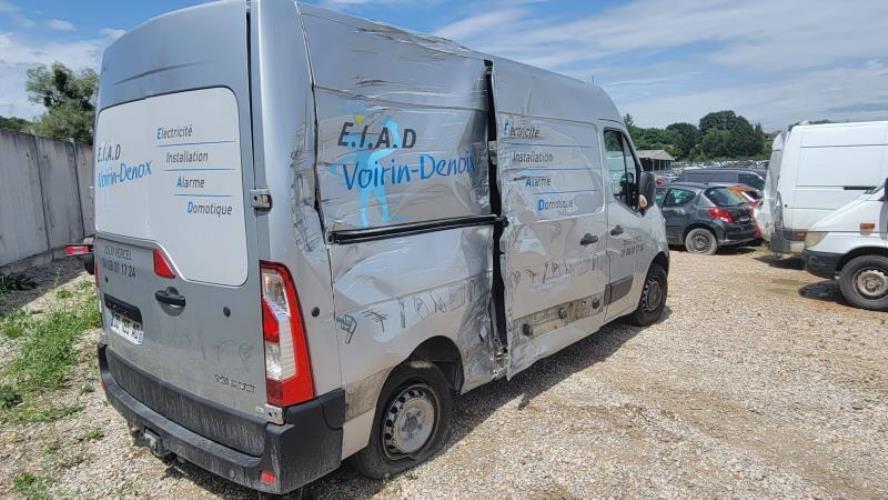 Platine feu arriere droit pour RENAULT MASTER 3 PHASE 2 d'occasion -  Jaqu'Auto