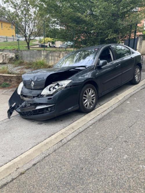 Interrupteur de leve vitre avant gauche RENAULT LAGUNA 3 2008