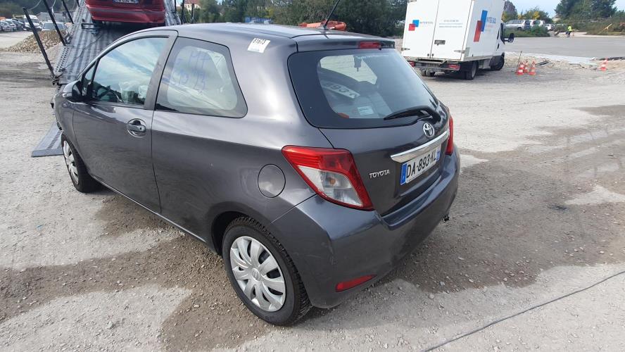 Pare soleil droit TOYOTA YARIS 3 PHASE 1 Diesel occasion