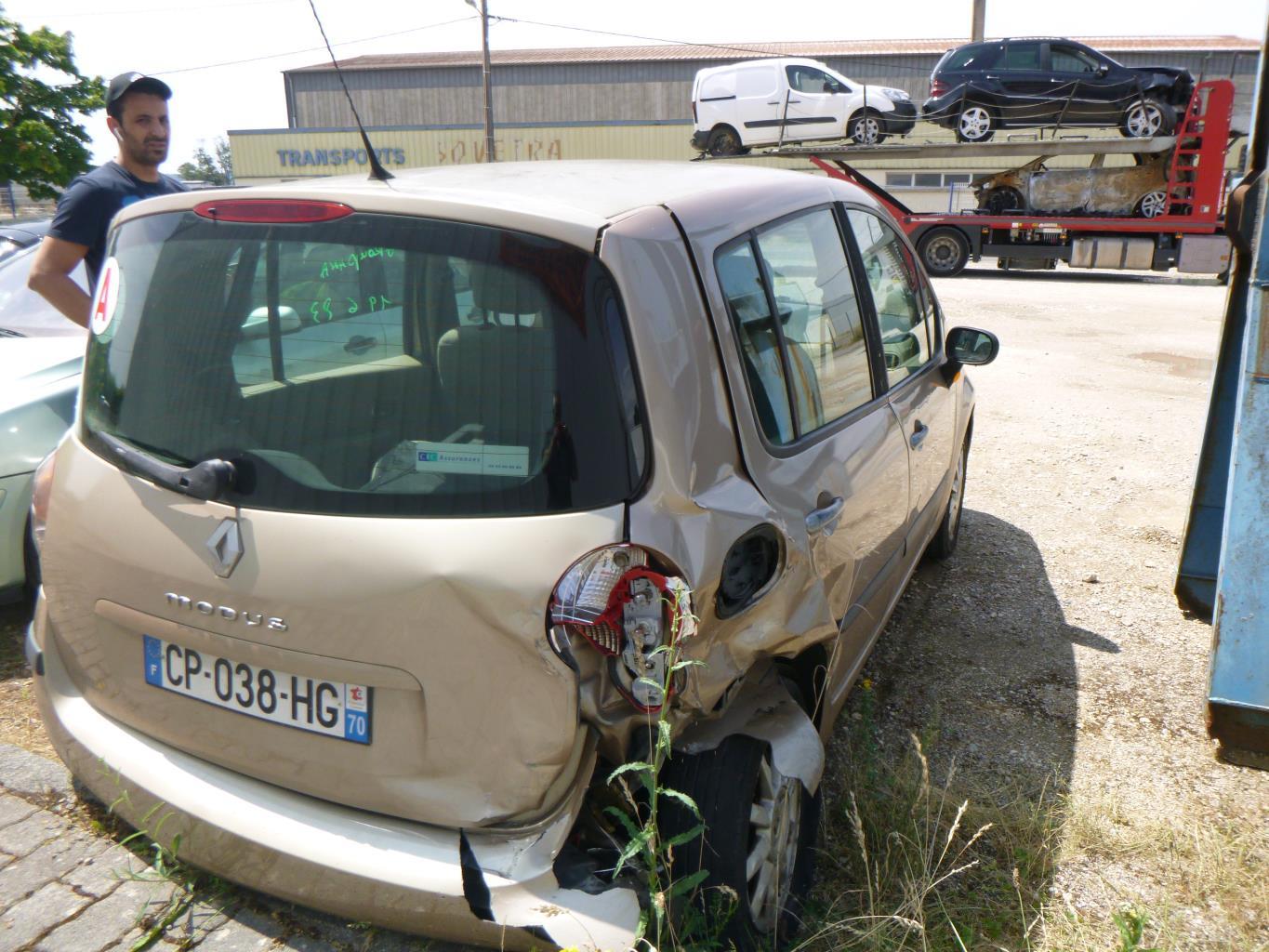 Foto pieza de coche