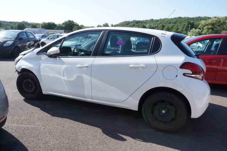 Autoradio d'origine PEUGEOT 208 1 2014