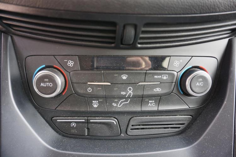 Mastervac pour FORD KUGA II