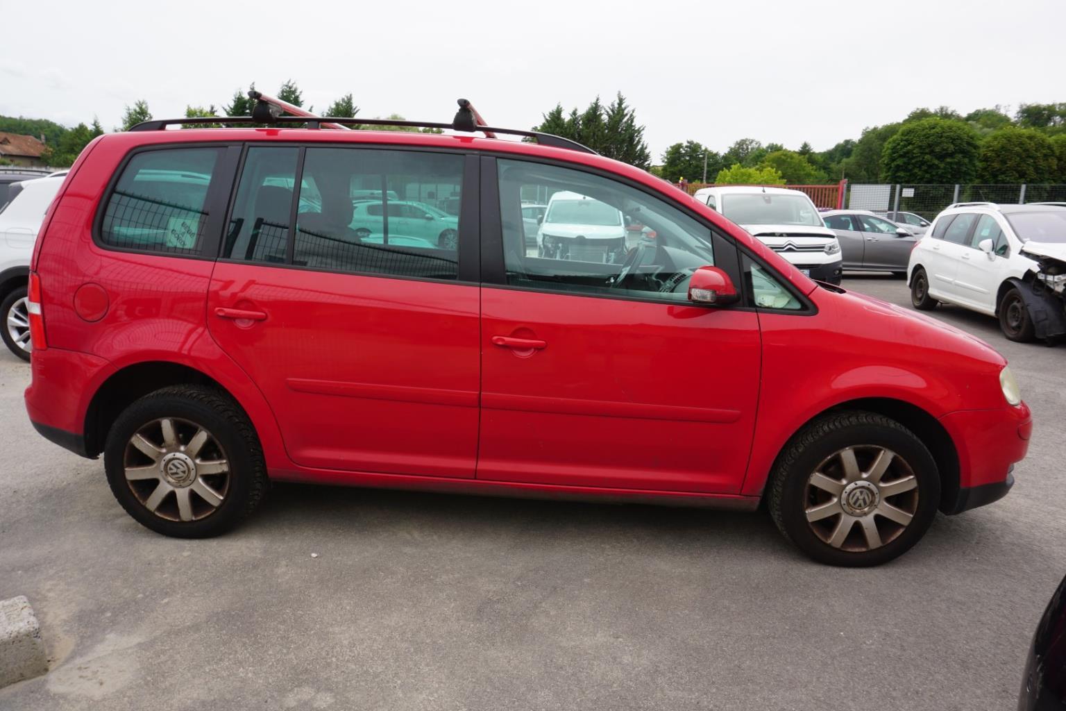 Serrure porte avg occasion VOLKSWAGEN TOURAN I Phase 1 - 2.0 TDI