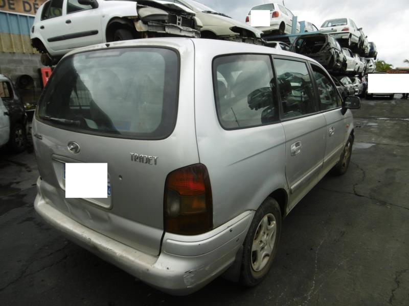 Hyundai trajet 2002