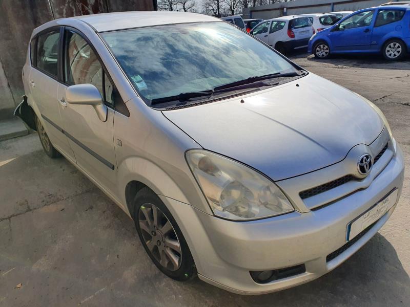 Toyota corolla verso 2006