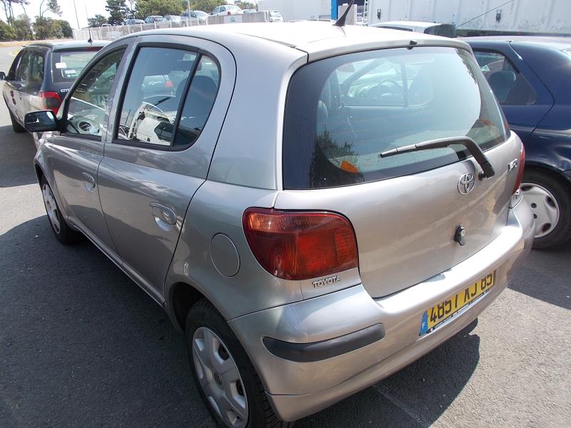 PARE-SOLEIL DROIT TOYOTA YARIS 2005