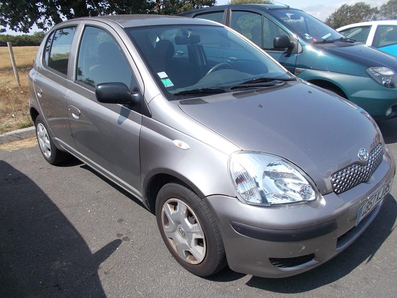 PARE-SOLEIL DROIT TOYOTA YARIS 2005