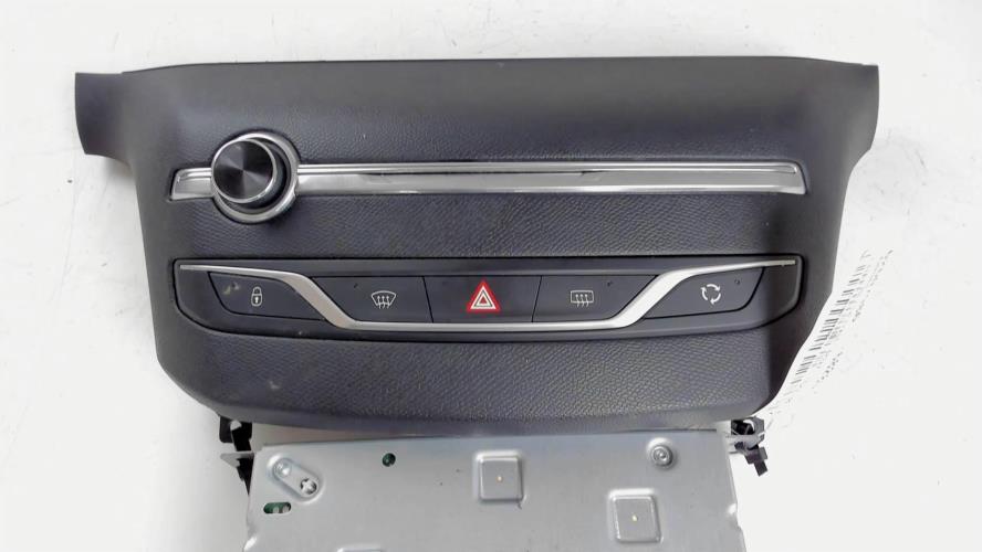 Remplacer autoradio Peugeot 308 (Phase 2) –