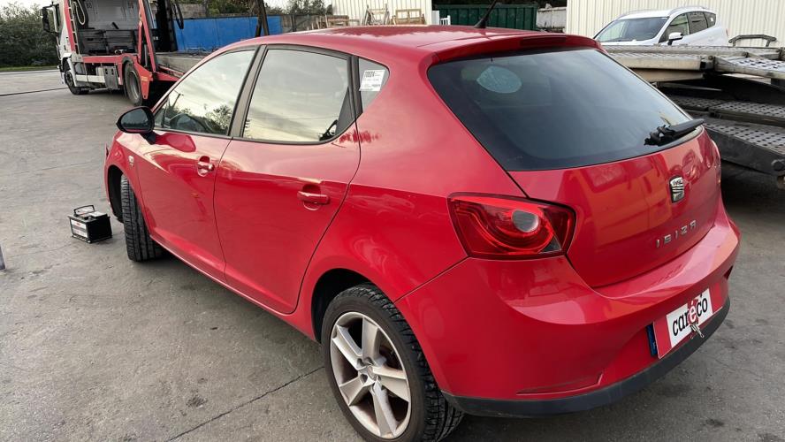 Image Boite a gants - SEAT IBIZA 4