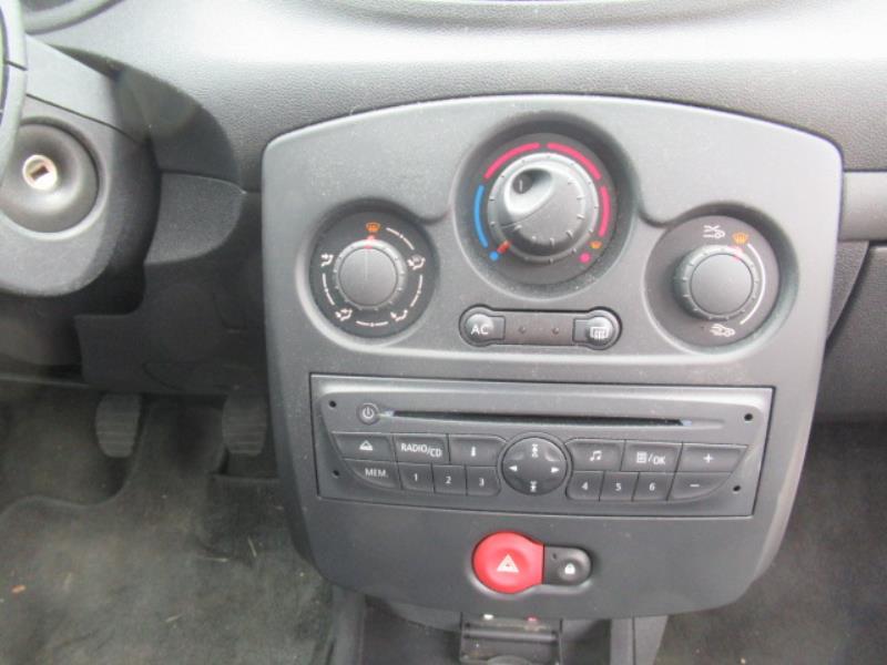 Volant RENAULT CLIO 3 PHASE 1 d'occasion