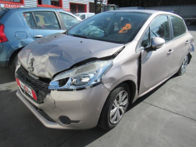 Image Cremaillere assistee - PEUGEOT 208 1