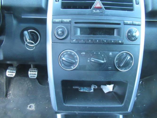 Image Autoradio - MERCEDES CLASSE B 245