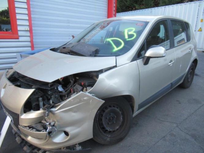 Image Feu arriere principal droit (feux) - RENAULT SCENIC 3