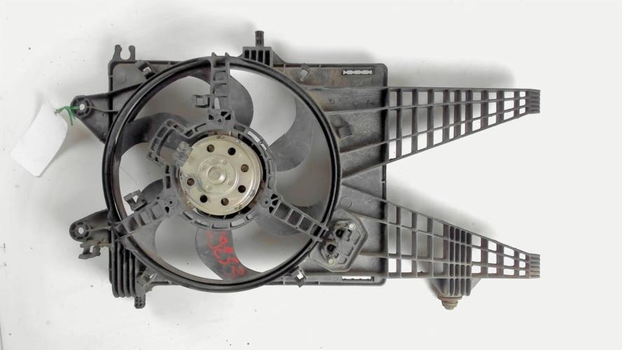 Image Ventilateur eau - FIAT PUNTO 2