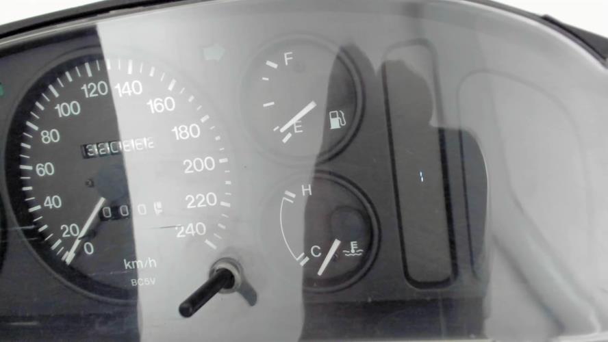 Image Compteur - MAZDA 323 5