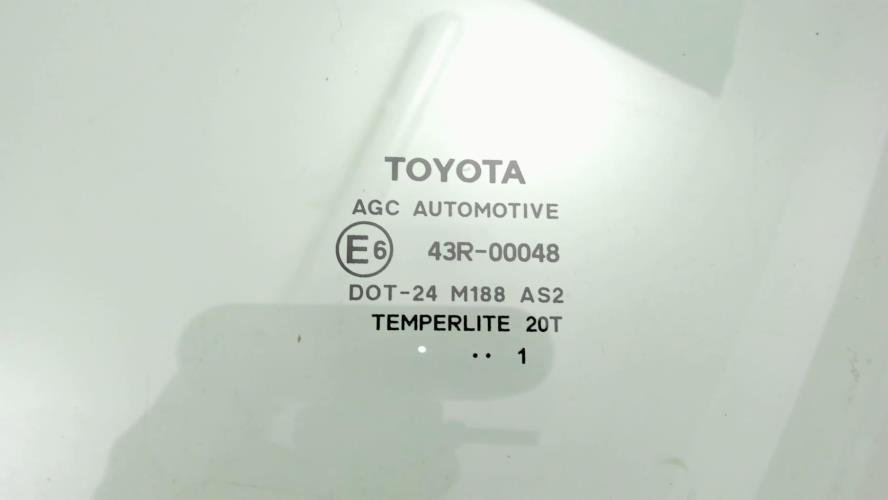 Image Vitre arriere gauche - TOYOTA YARIS 3