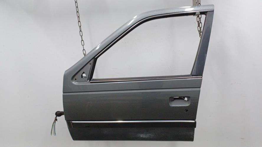 Image Porte avant gauche - PEUGEOT 405