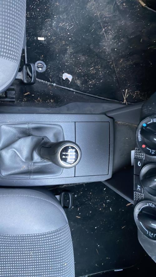 Image Poignee interieur avant droit - VOLKSWAGEN POLO 4