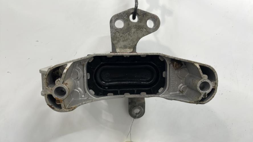 Image Support moteur droit - OPEL ASTRA J