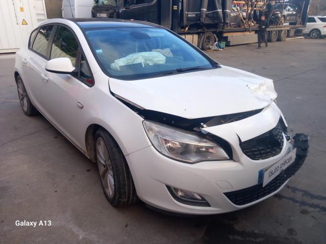 Image Amortisseurs arrière - OPEL ASTRA J