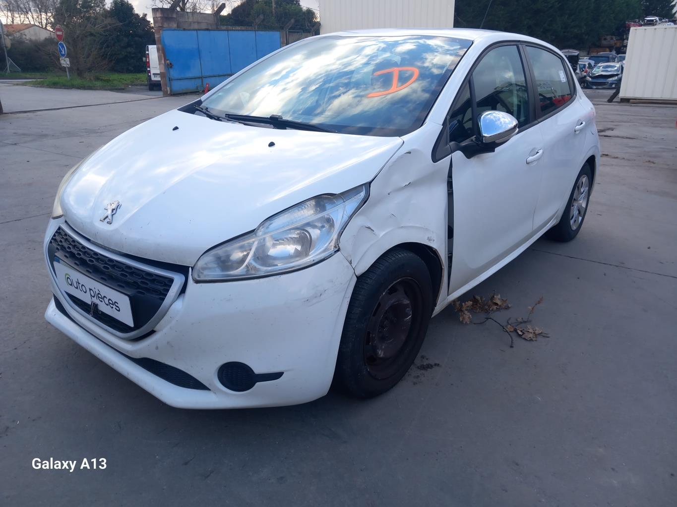 Image PEUGEOT 208 1