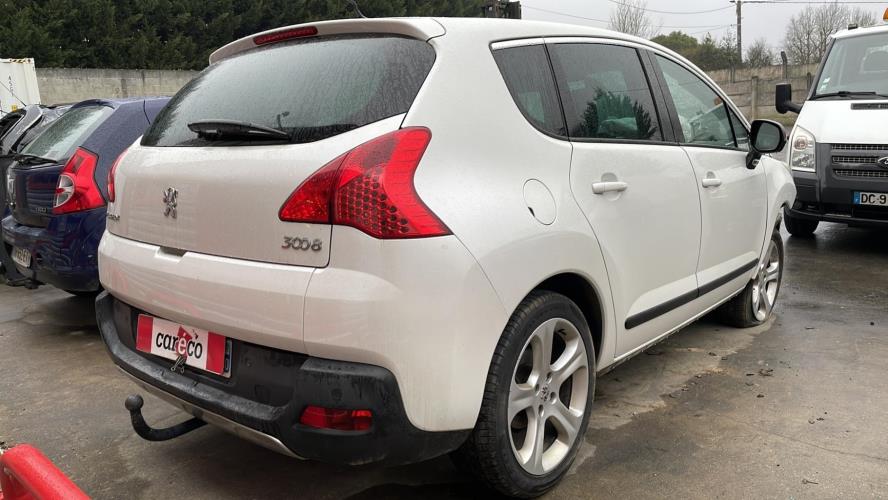 Image Capot - PEUGEOT 3008 1