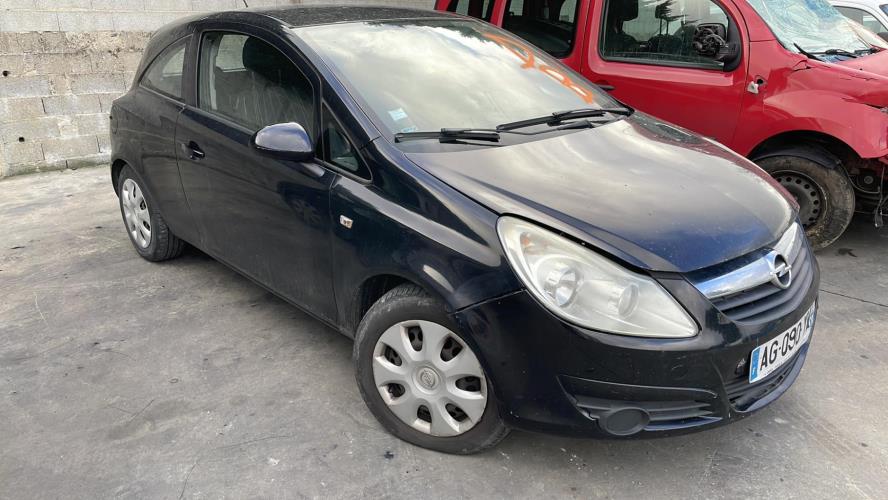 Image Capot - OPEL CORSA D