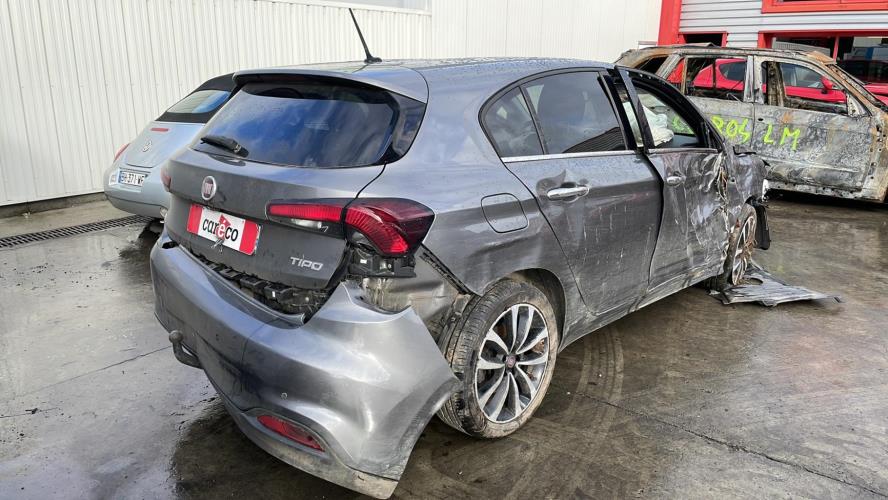 Image Leve vitre electrique avant droit - FIAT TIPO 2