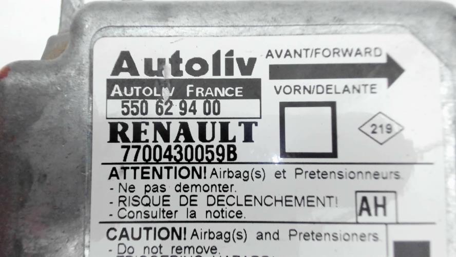 Image Boitier air bag - RENAULT MEGANE 1