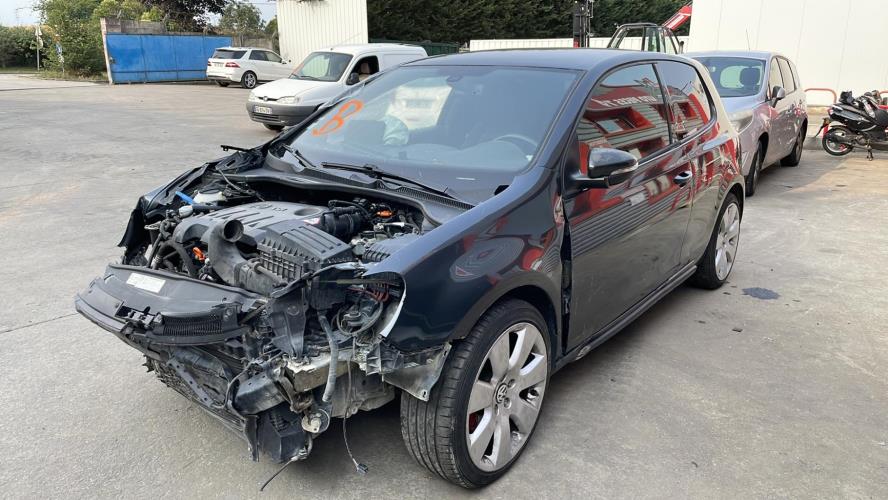 Image Siege avant droit - VOLKSWAGEN GOLF 6