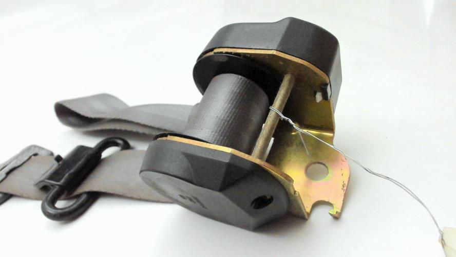 Image Ceinture arriere droit - RENAULT CLIO 1