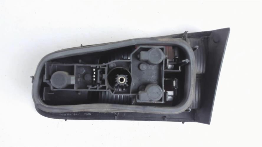 Image Feu arriere secondaire gauche (feux) - RENAULT LAGUNA 2