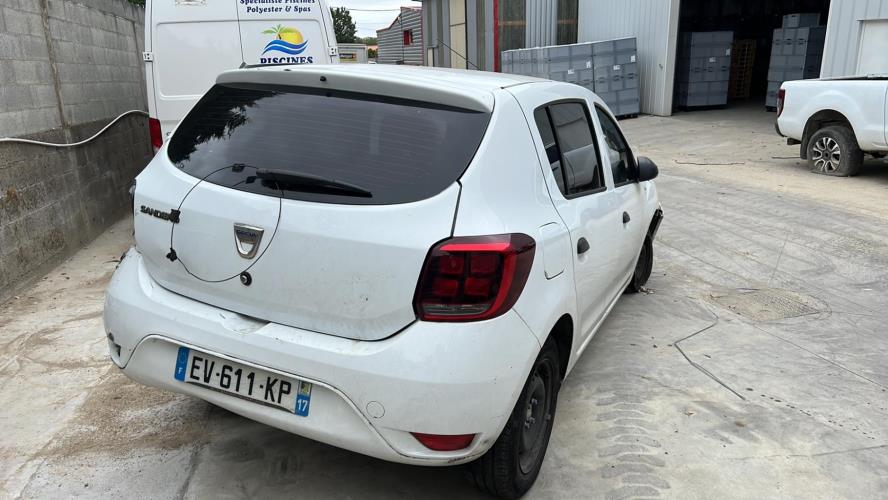 Image Anti brouillard droit (feux) - DACIA SANDERO 2