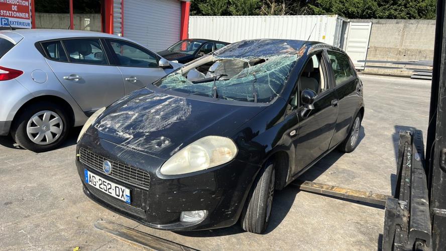 Image Joint de coffre - FIAT GRANDE PUNTO