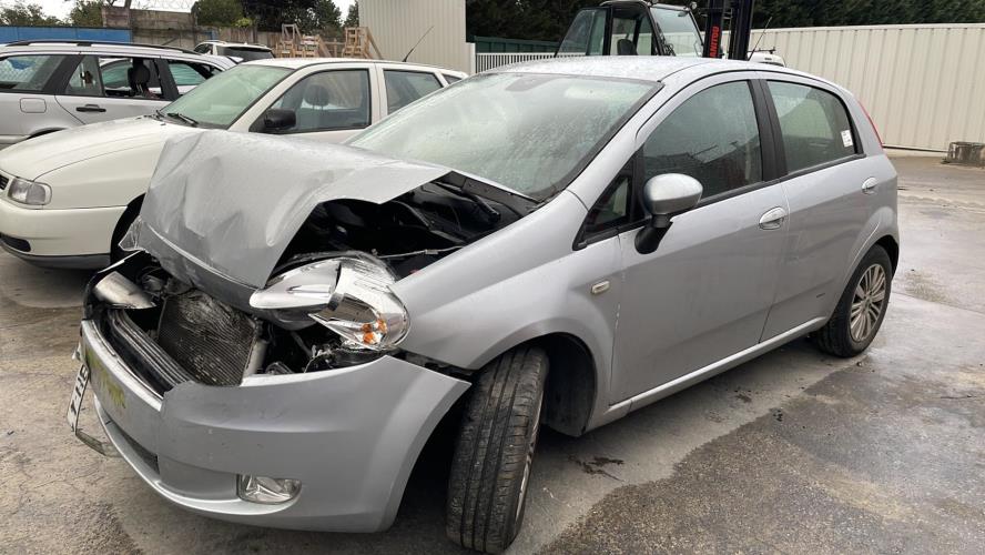 Image Poignee porte arriere gauche - FIAT GRANDE PUNTO