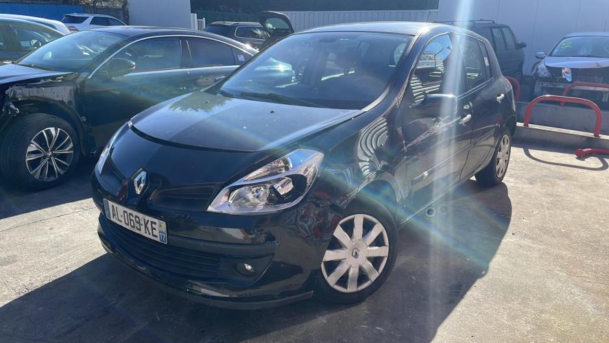 Image Ceinture arriere gauche - RENAULT CLIO 3