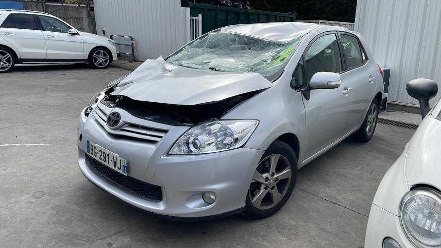 Image Moteur - TOYOTA AURIS 1