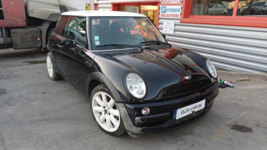 Image Pare boue avant gauche - MINI MINI 1 R50/R53