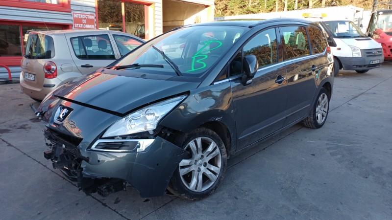 Image PEUGEOT 5008 1