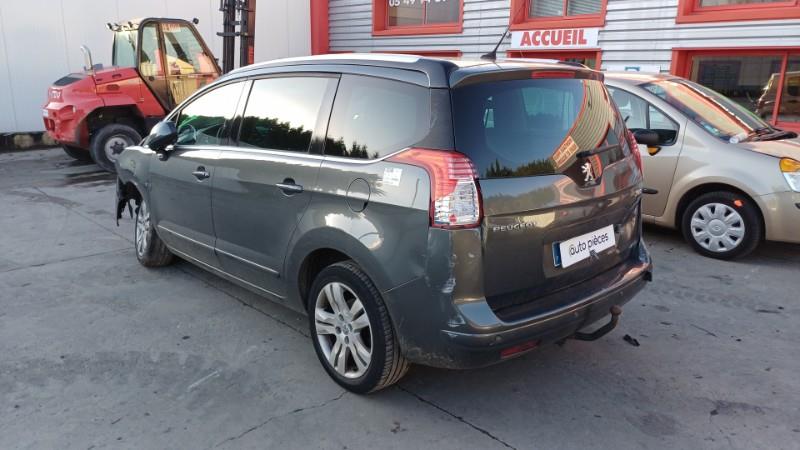 Image PEUGEOT 5008 1