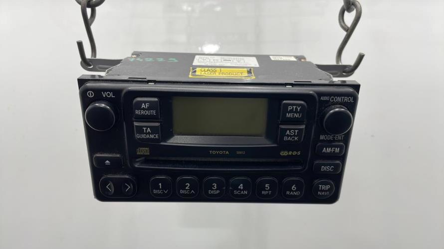 Image Autoradio - TOYOTA AVENSIS VERSO