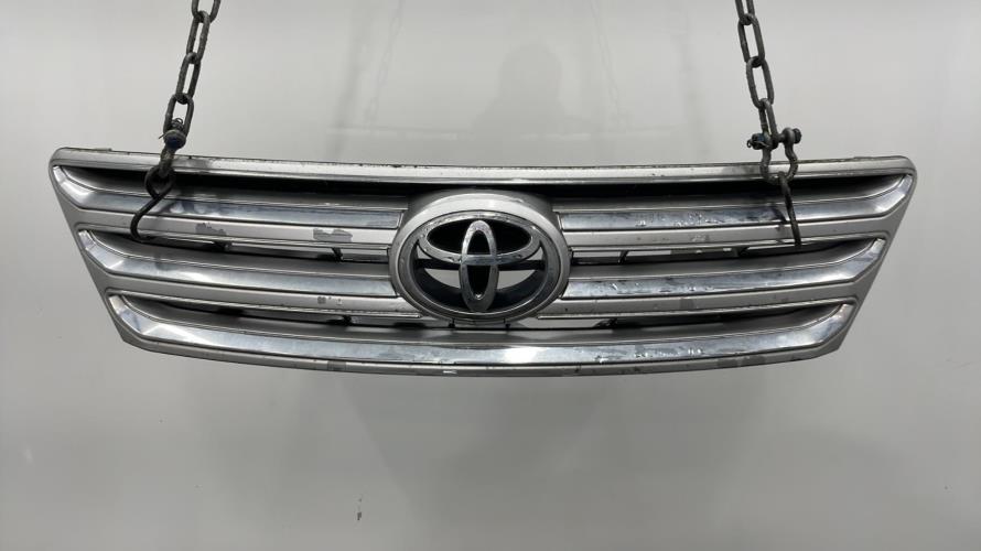 Image Calandre - TOYOTA AVENSIS VERSO