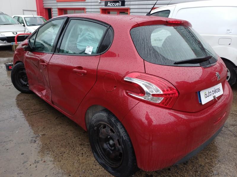 Image PEUGEOT 208 1