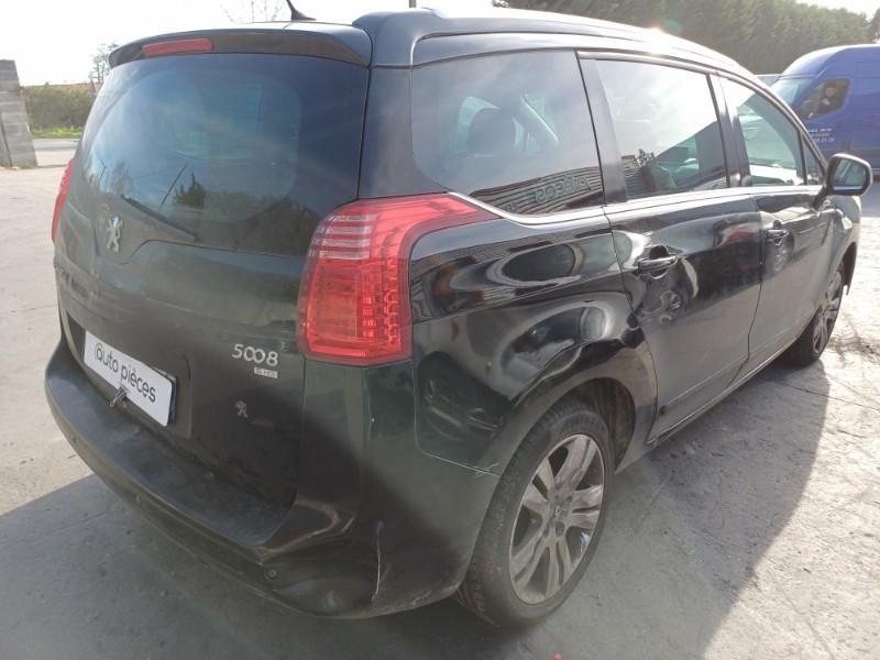 Image PEUGEOT 5008 1