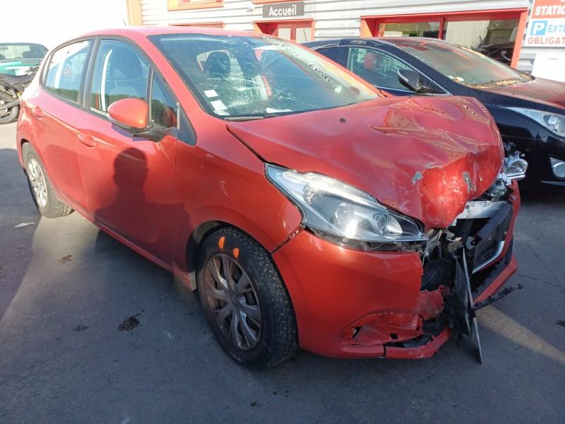 Image PEUGEOT 208 1