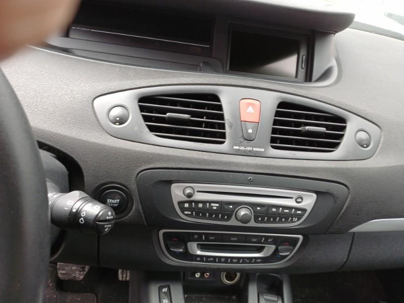 Image RENAULT SCENIC 3